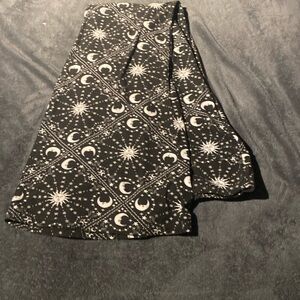 Sun and moons flared leggings